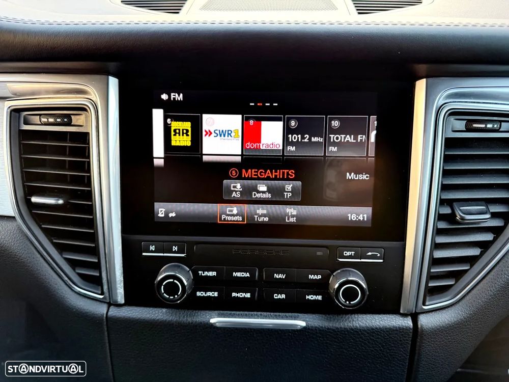 Porsche Macan GTS PDK - 17