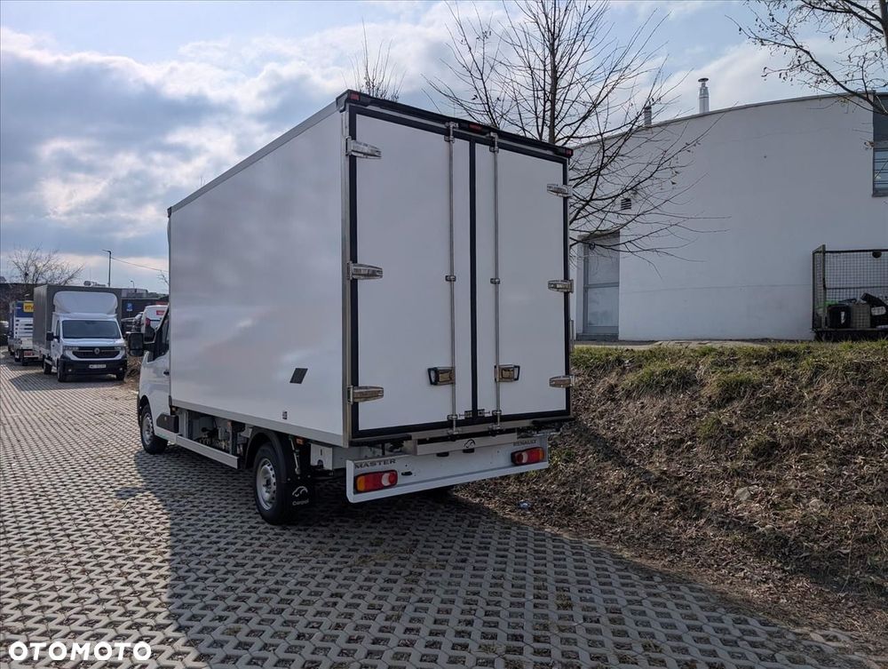 Renault master - 3