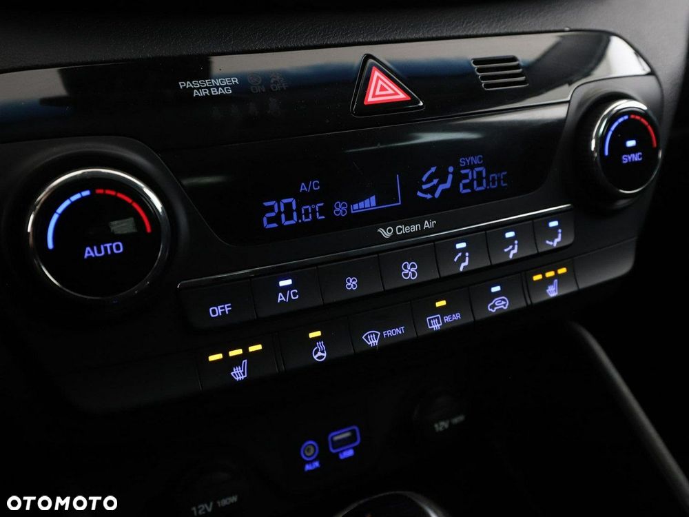 Hyundai Tucson 2.0 CRDI Premium 4WD - 27