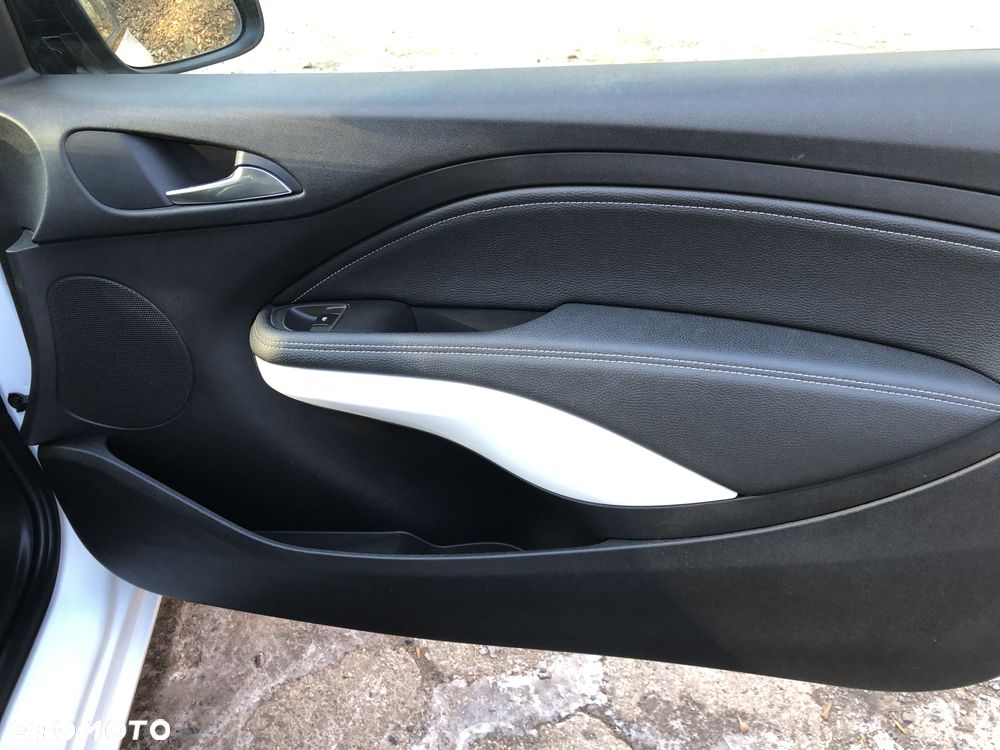 Opel Adam 1.4 Start/Stop Germany's next Topmodel - 9