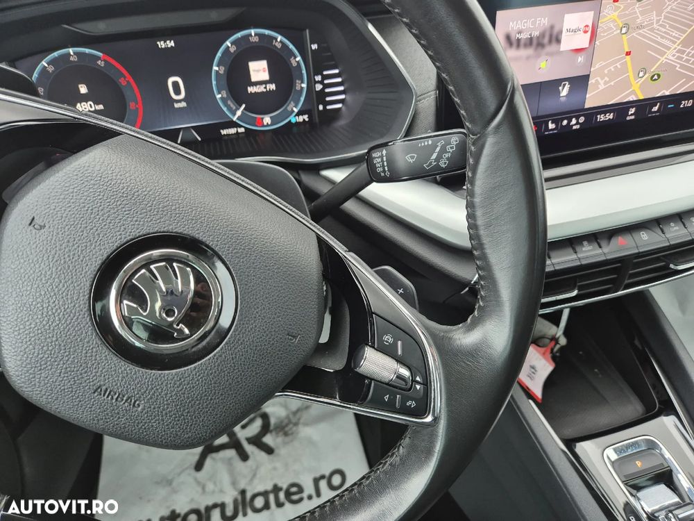 Skoda Octavia 2.0 TDI DSG Style - 17