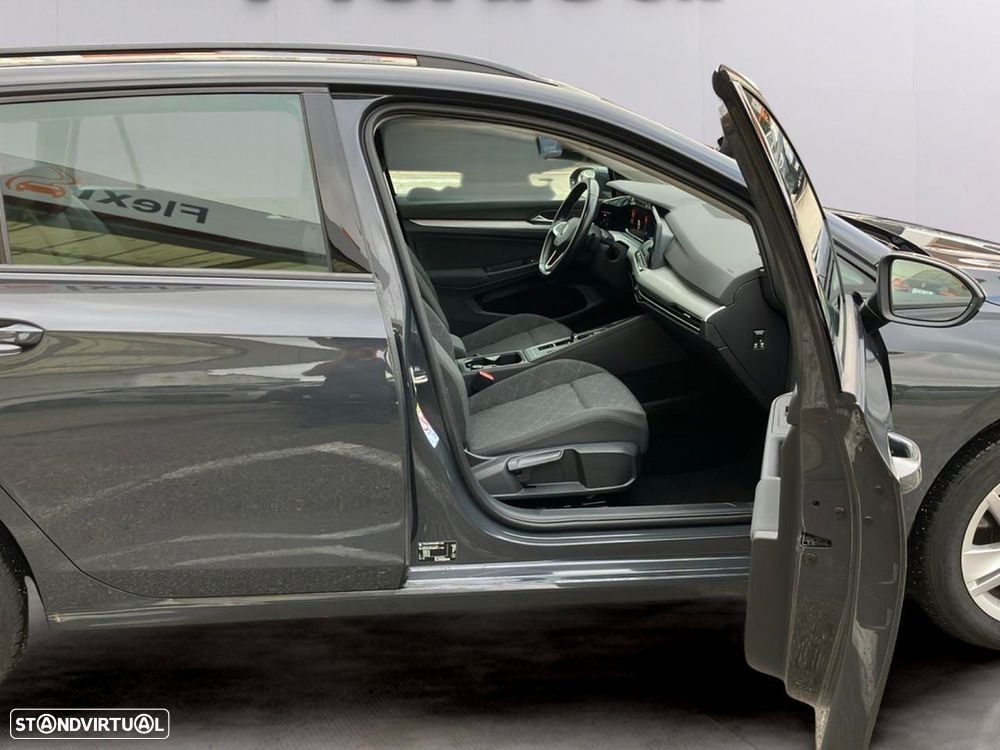 VW Golf Variant 2.0 TDi Confortline DSG - 10