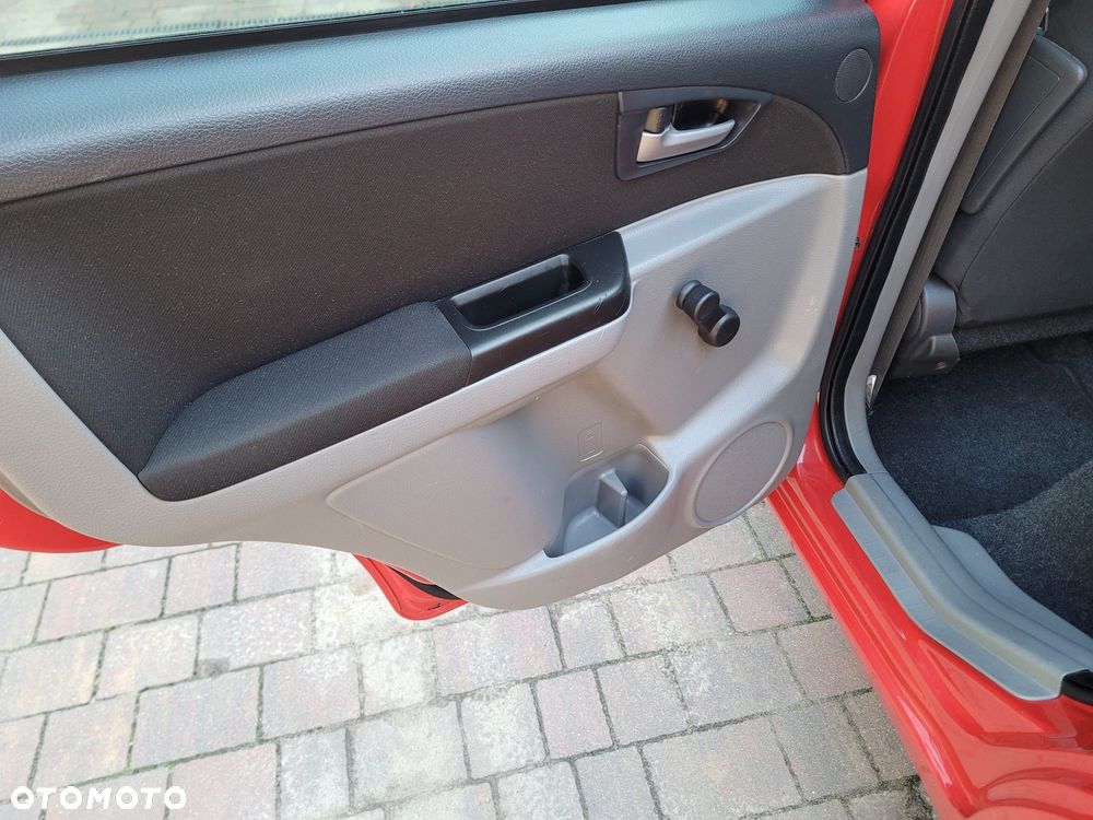 Suzuki SX4 1.6 VVT 4x2 Comfort - 34