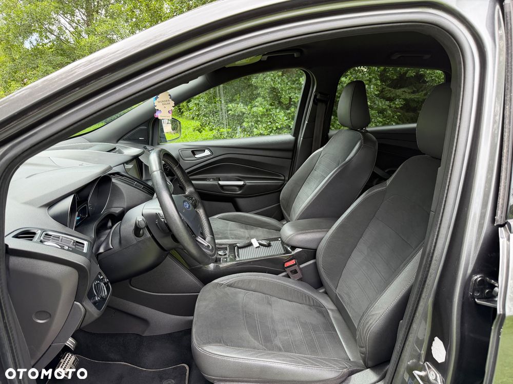 Ford Kuga 2.0 TDCi 4x4 ST-Line - 13