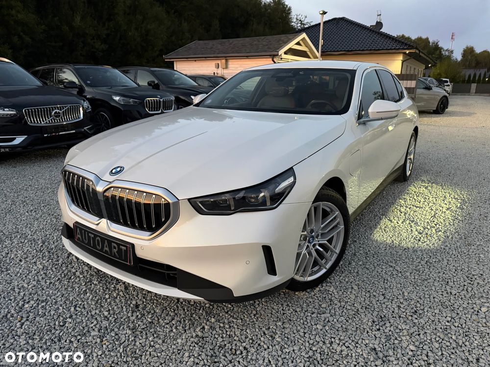 BMW Seria 5 530e xDrive - 5
