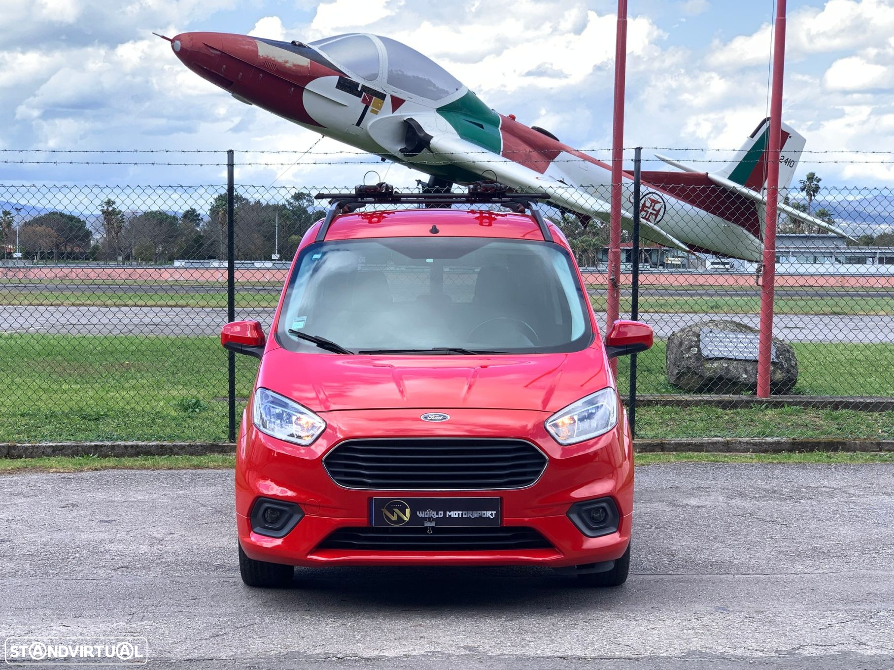 Ford Tourneo Connect 1.0i EcoBoost Titanium - 2