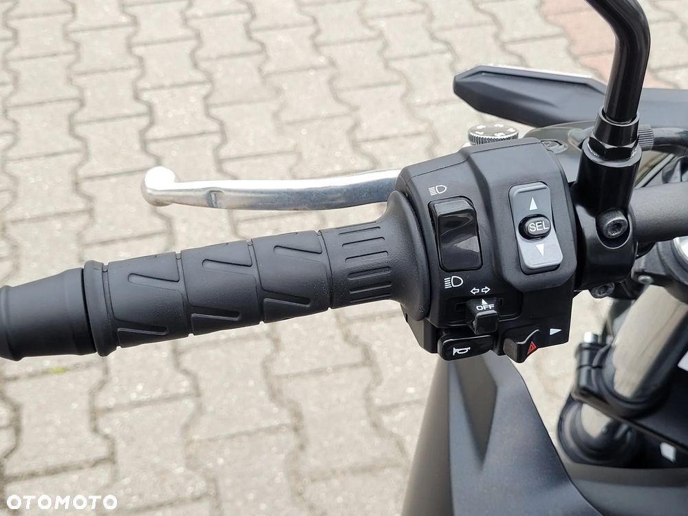 Kawasaki Z 650 - 14