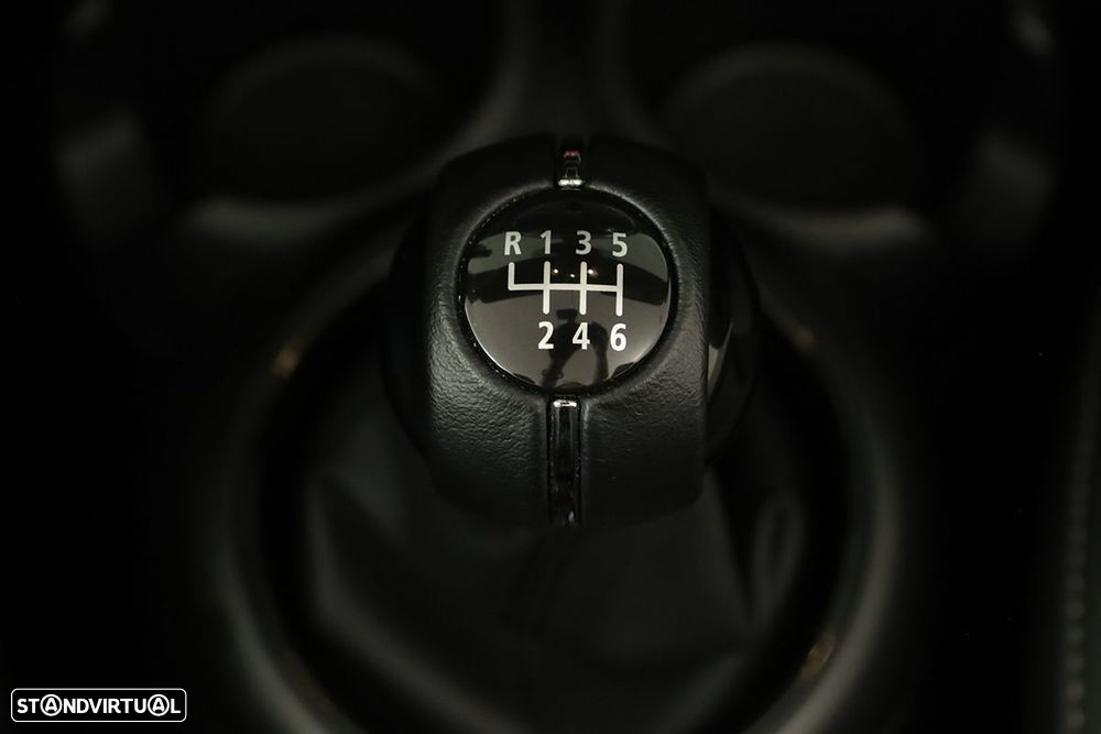 MINI Cabrio Cooper - 17