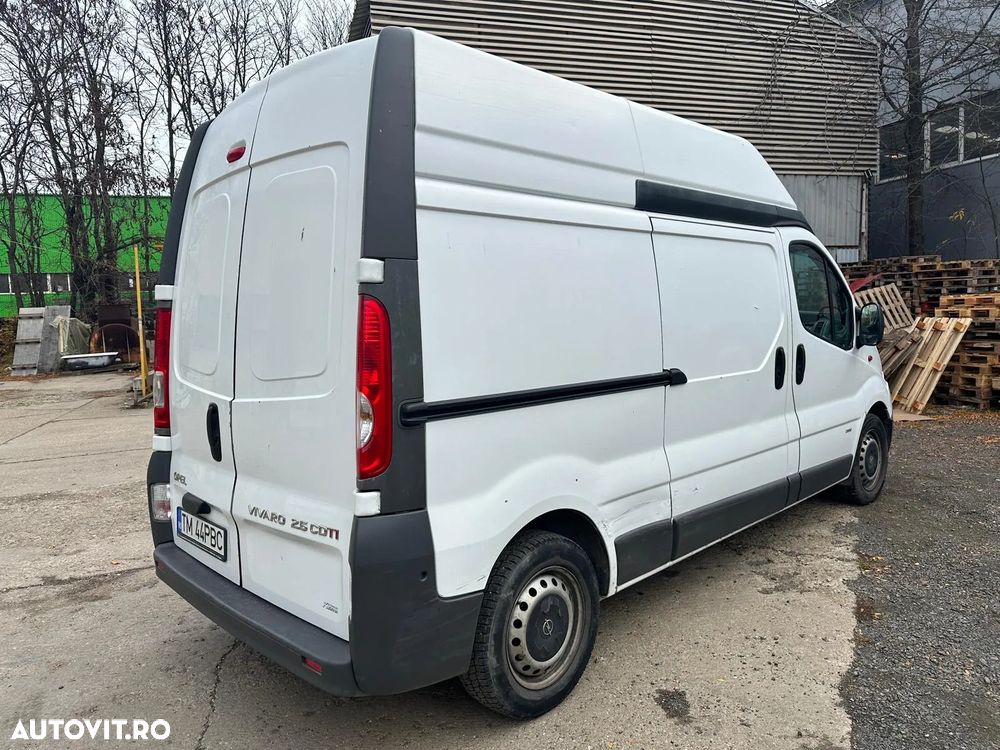 Opel VIVARO - 4