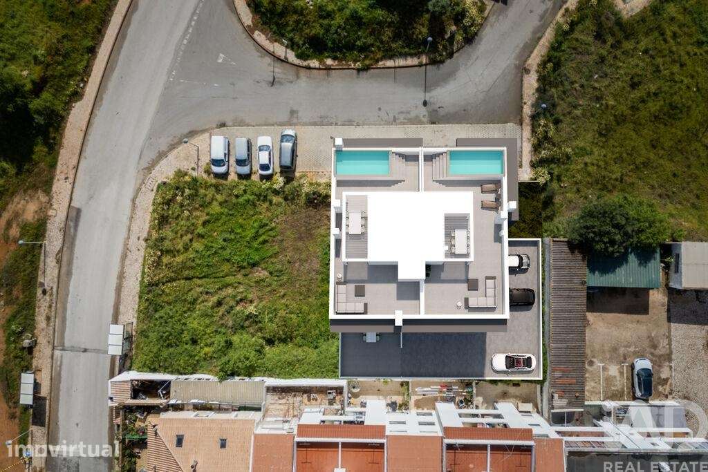 Apartamento T3 em Mexilhoeira Grande de 118,00 m2 - Grande imagem: 2/27