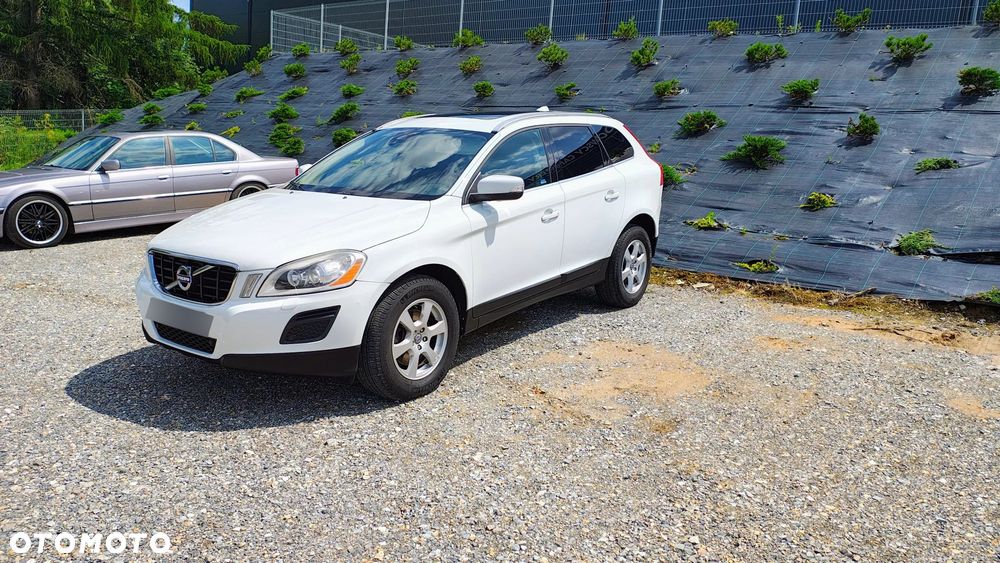 Volvo XC 60 D5 AWD Momentum - 29