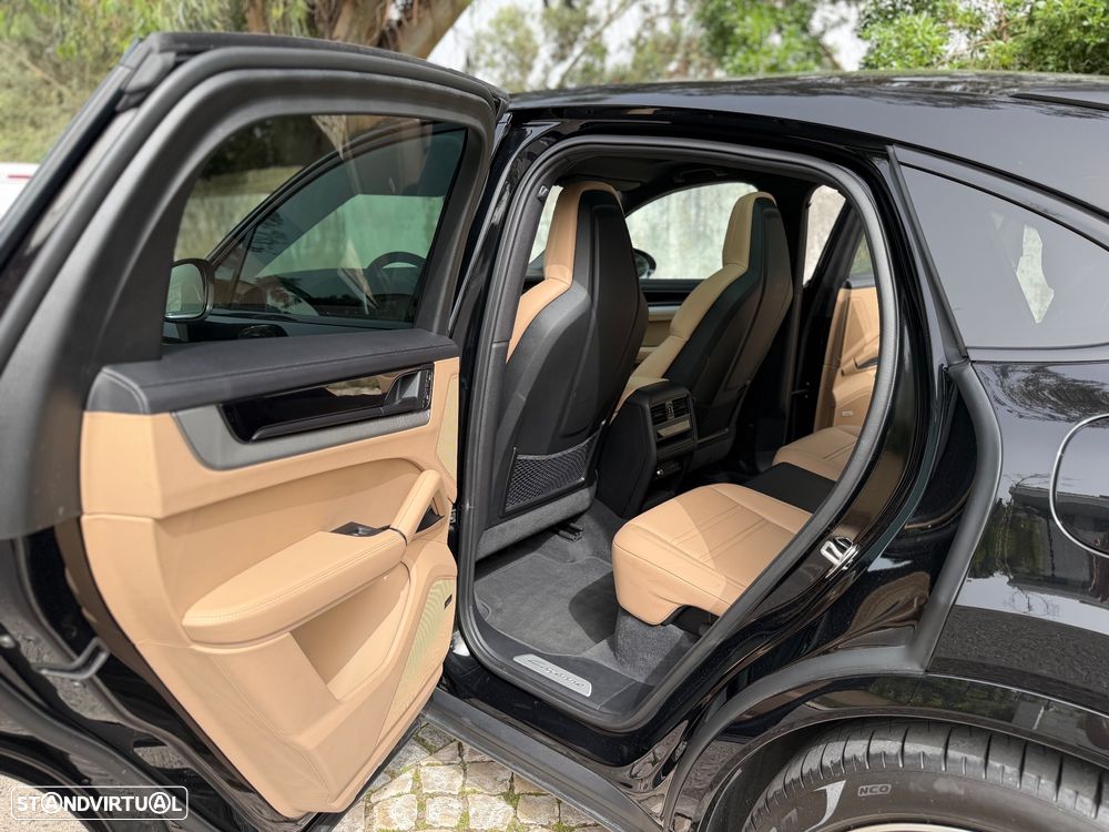 Porsche Cayenne E-Hybrid Tiptronic S - 25