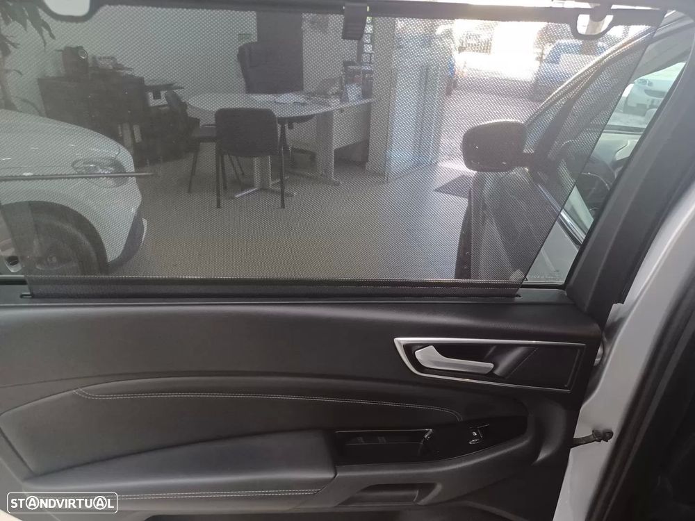 Ford S-Max 2.0 TDCi Titanium - 30