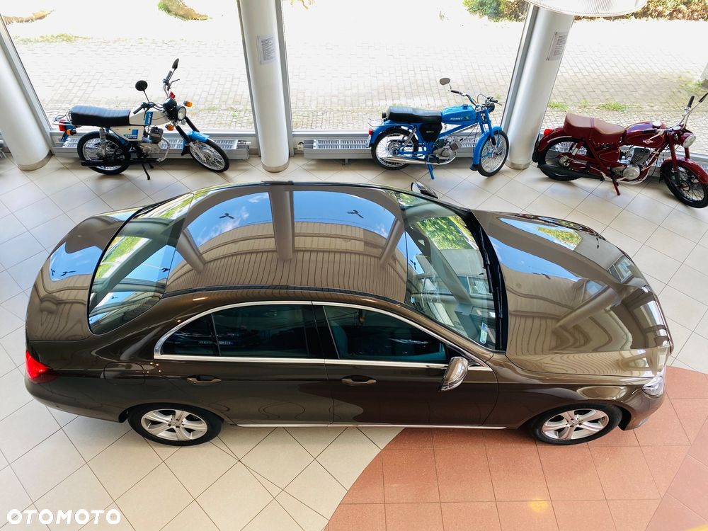 Mercedes-Benz Klasa E 220 d 9G-TRONIC - 2