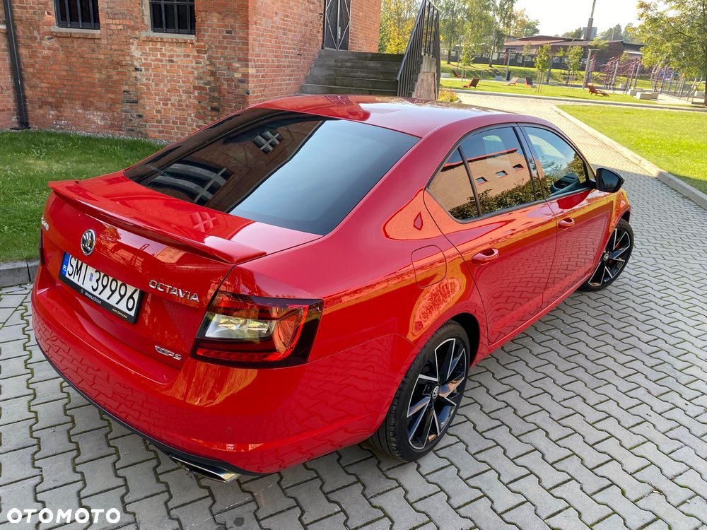 Skoda Octavia 2.0 TSI RS 245 DSG - 38