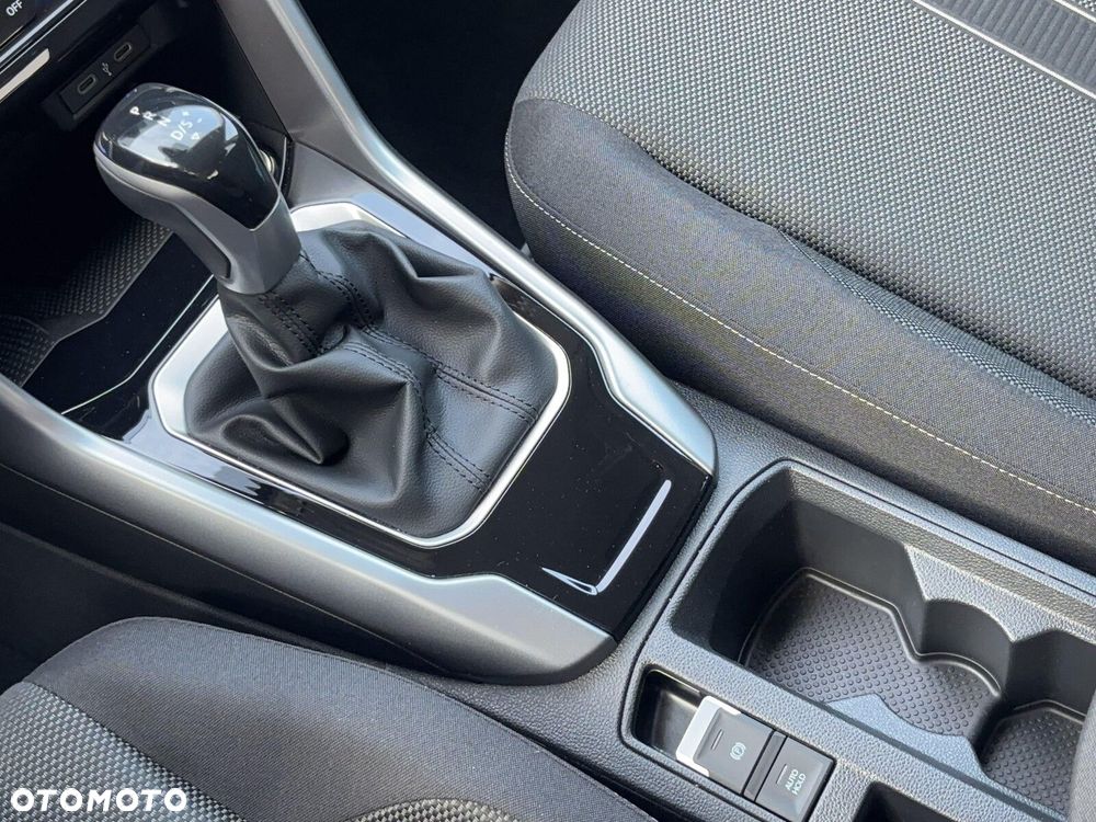 Volkswagen T-Roc 1.5 TSI Life DSG - 33