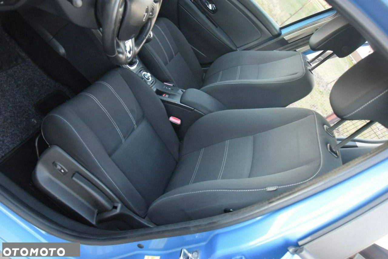 Renault Megane 1.6 16V 110 Paris - 27