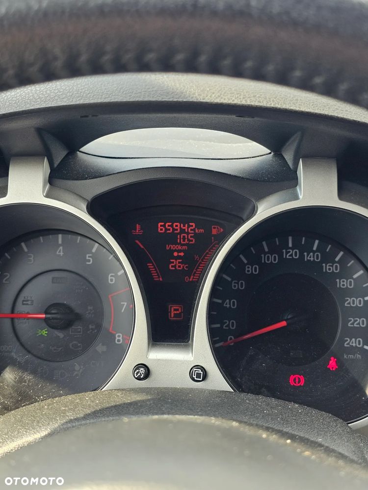 Nissan Juke 1.6 T N-Tec 4x4 - 6