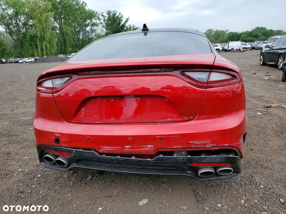 Kia Stinger 3.3 T-GDI AWD GT - 7