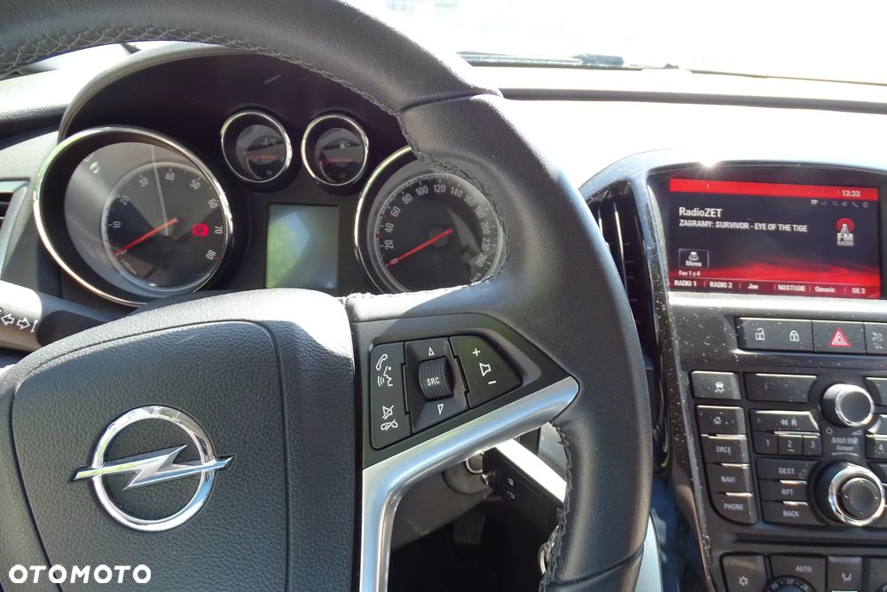 Opel Astra 1.4 T Cosmo S&S - 26