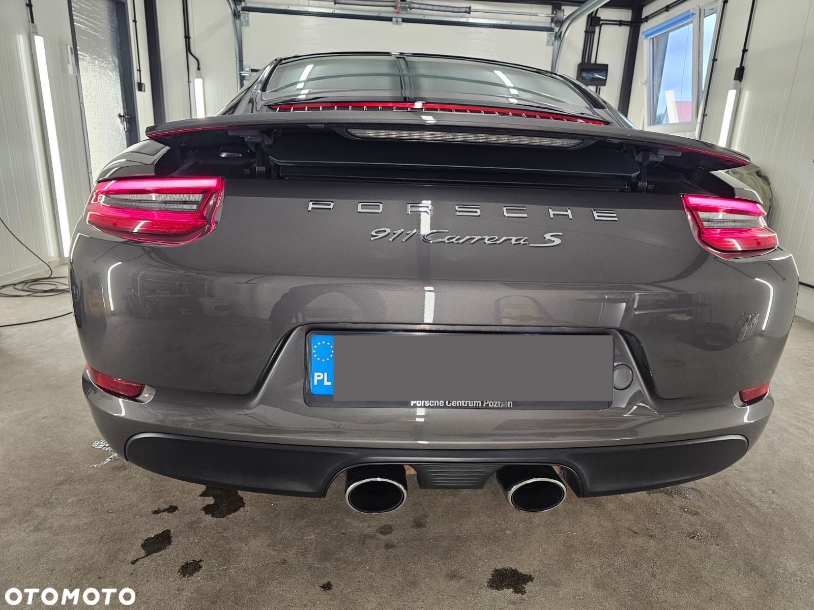 Porsche 911 Carrera S PDK - 9