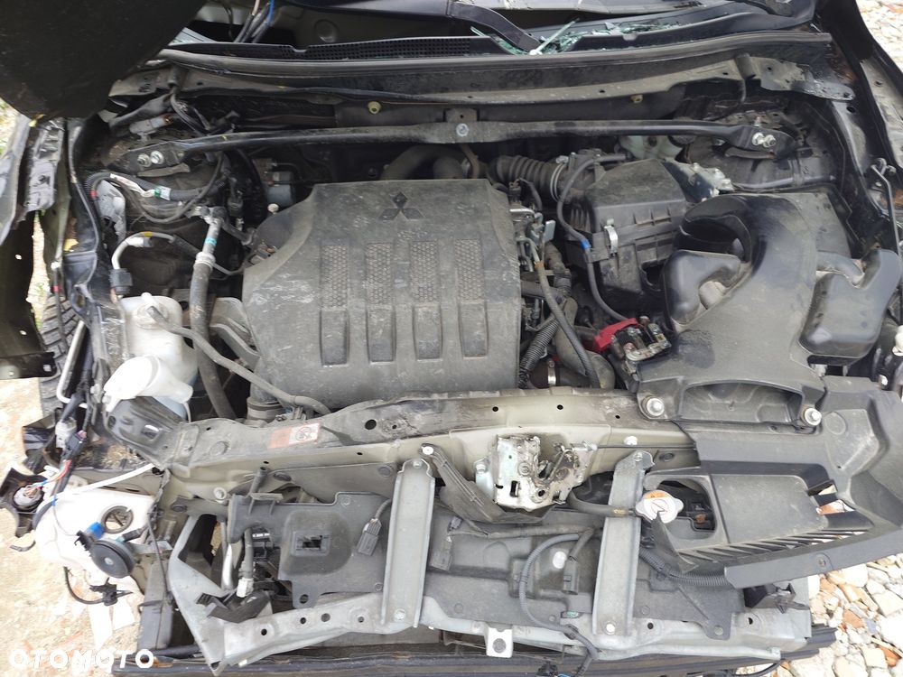 Mitsubishi Eclipse Cross 1.5 T-MIVEC 2WD CVT Diamant+ - 6