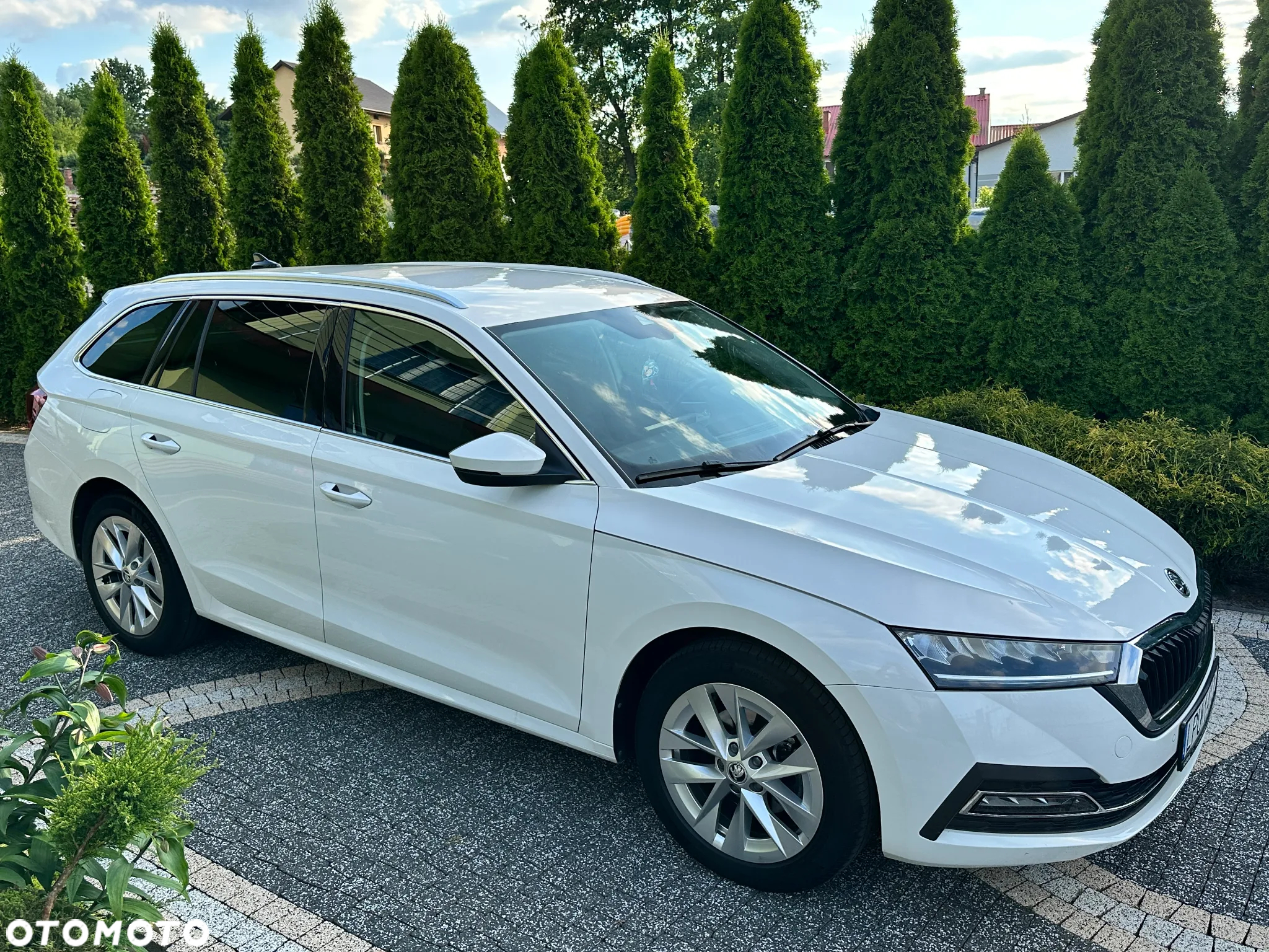 Skoda Octavia 2.0 TDI DSG Style - 3