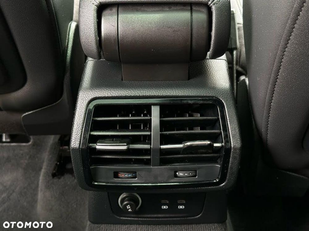 Audi Q3 45 TFSI Quattro S tronic S line - 28