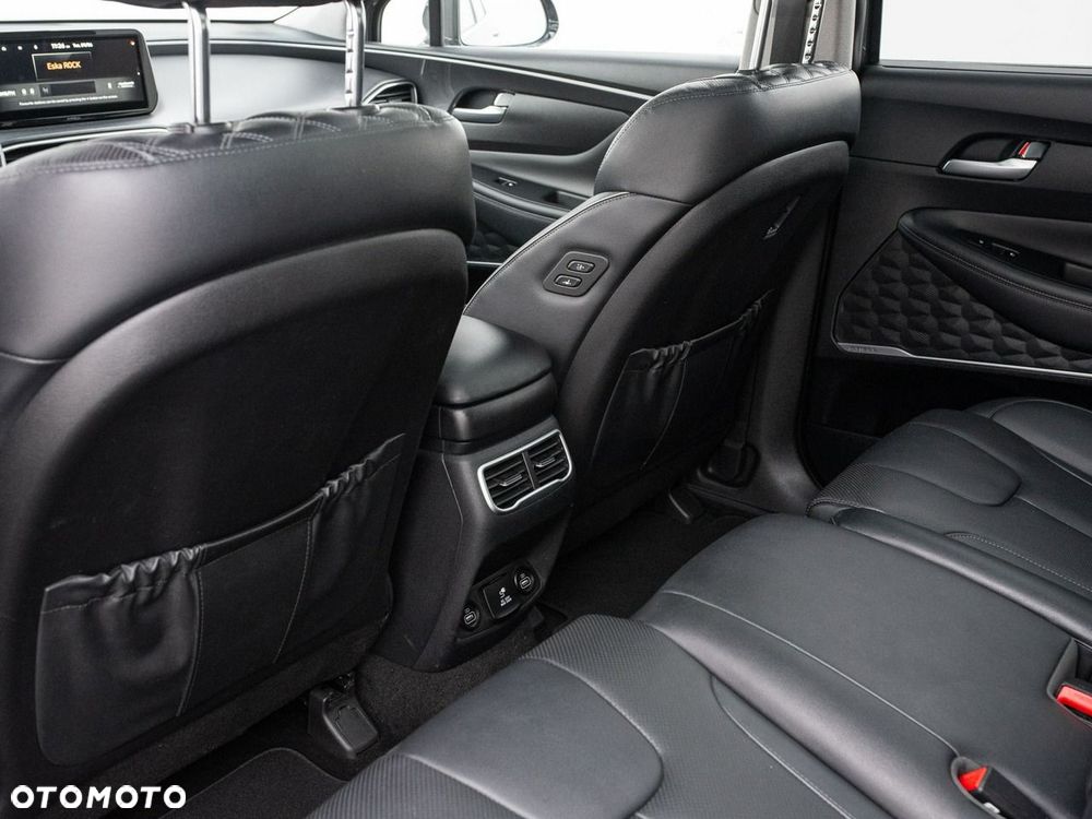 Hyundai Santa Fe - 25