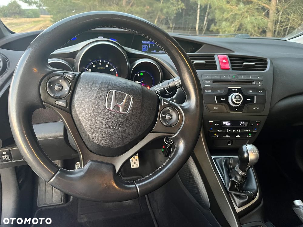Honda Civic 1.8 Sport - 14