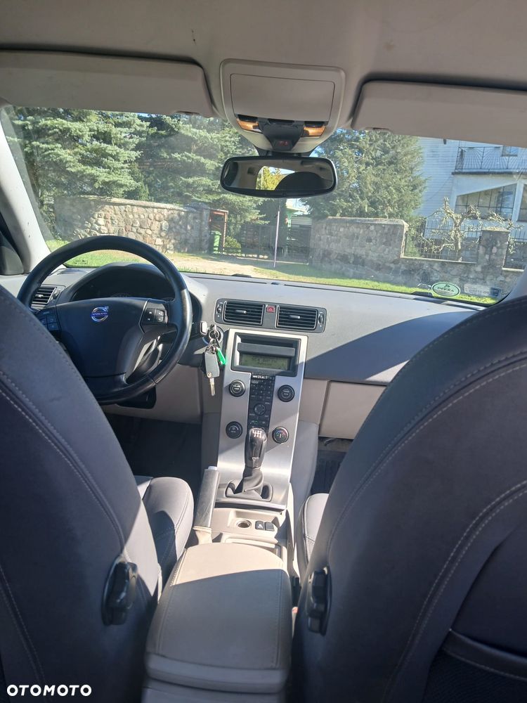 Volvo V50 2.0D Momentum - 10