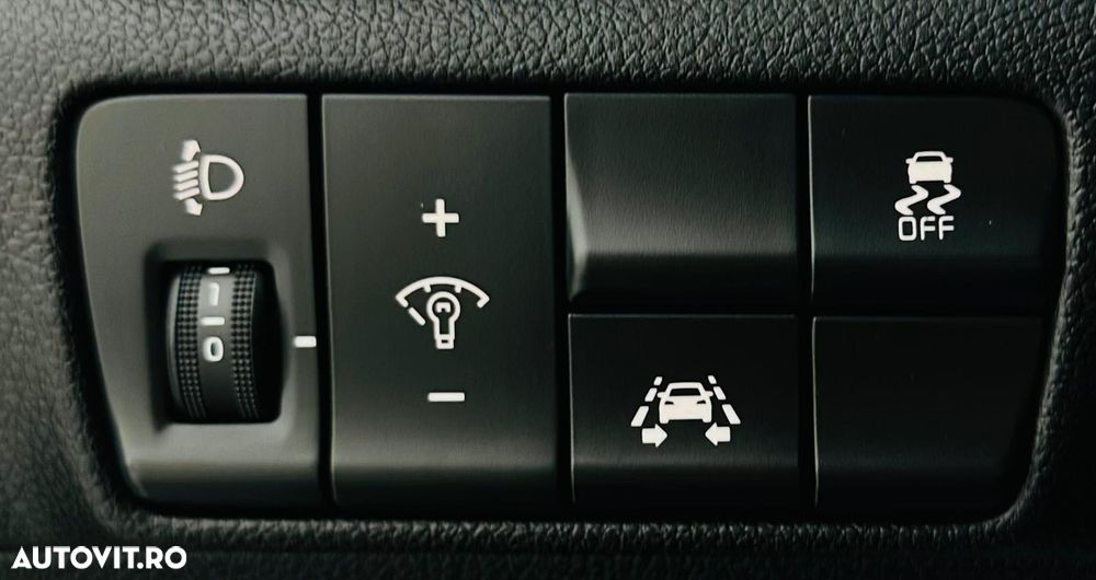 Kia Sportage 1.7 CRDI 2WD Dream-Team Edition - 13