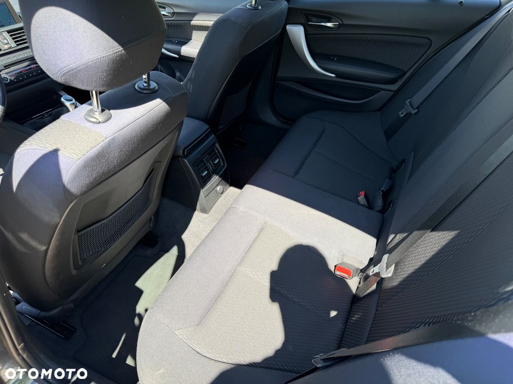 BMW Seria 1 116i Sport Line - 11
