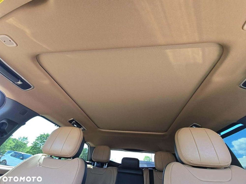 Land Rover Range Rover Sport - 11