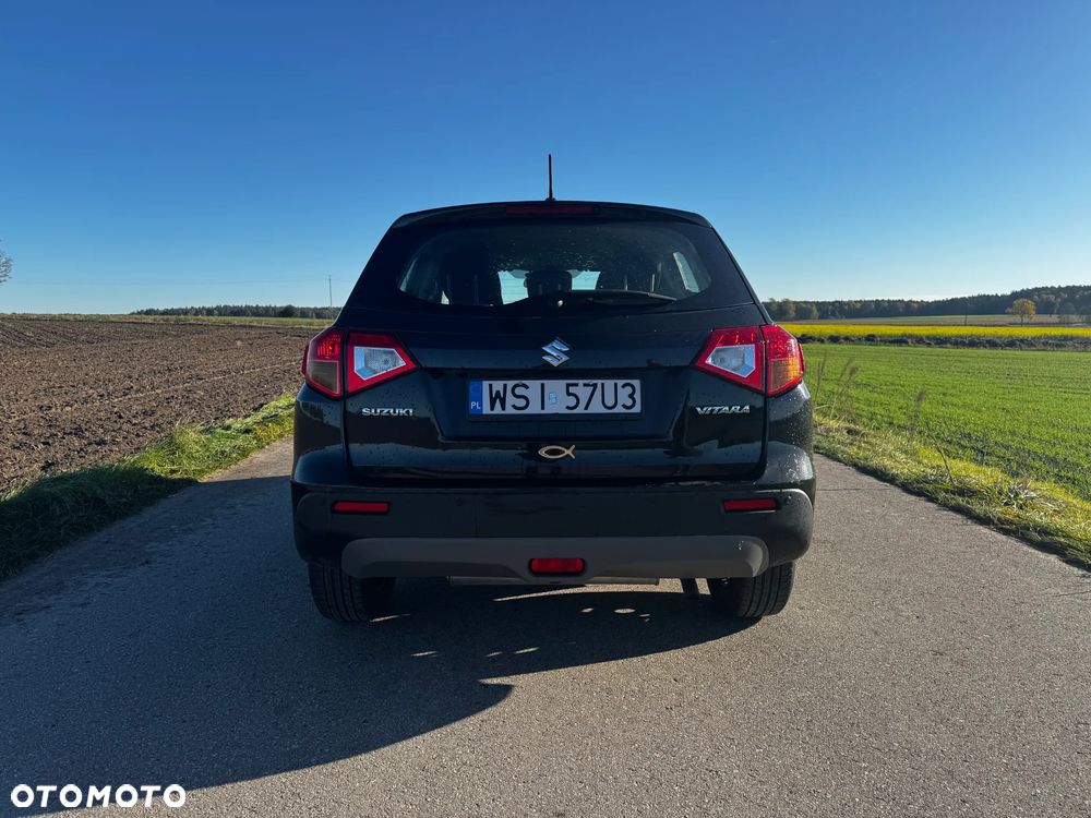Suzuki Vitara 1.6 Comfort 2WD - 3