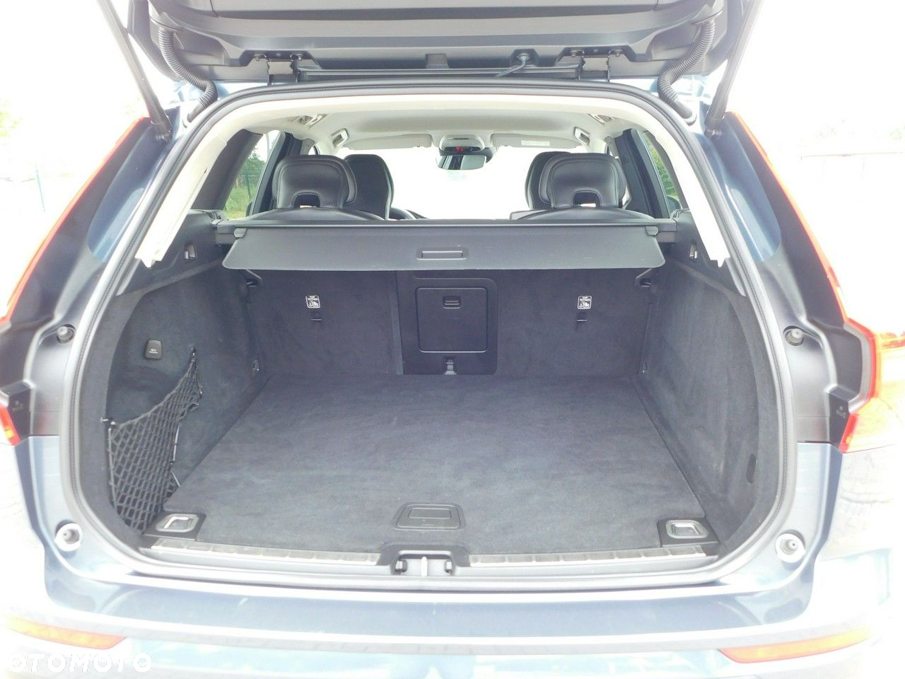 Volvo XC 60 D3 Momentum Pro - 24