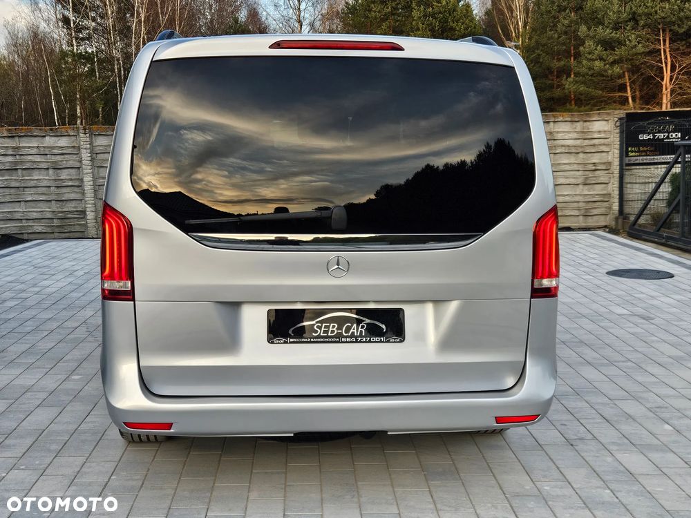 Mercedes-Benz Klasa V 300 d 4-Matic Avantgarde 9G-Tronic (d³ugi) - 11