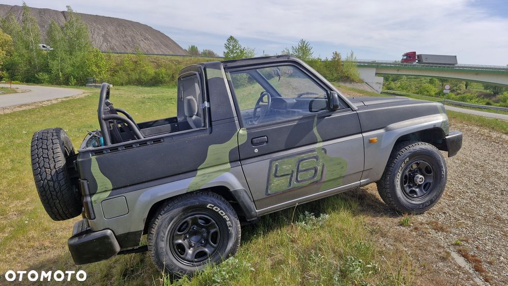 Toyota RAV4 - 1
