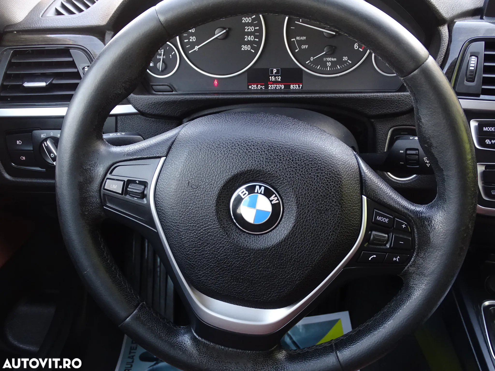BMW Seria 3 320d GT Aut. Luxury Line - 17