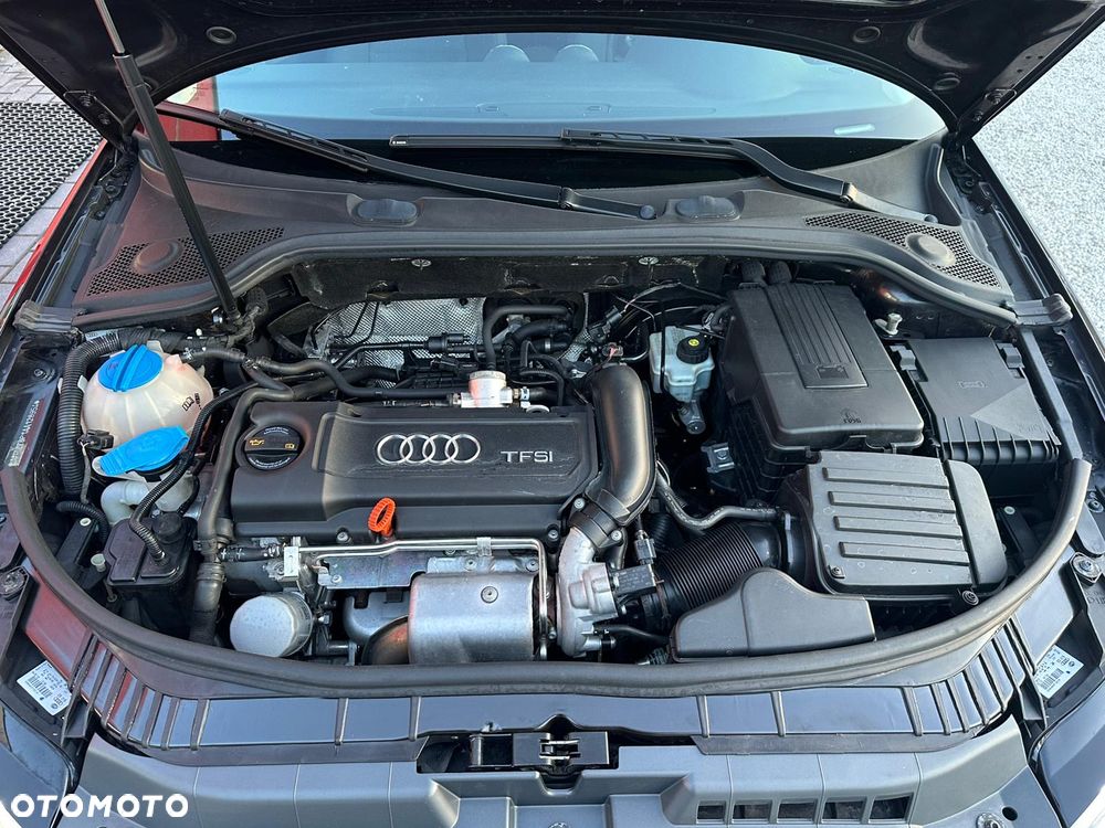 Audi A3 Sportback 1.4 TFSI Ambiente - 23
