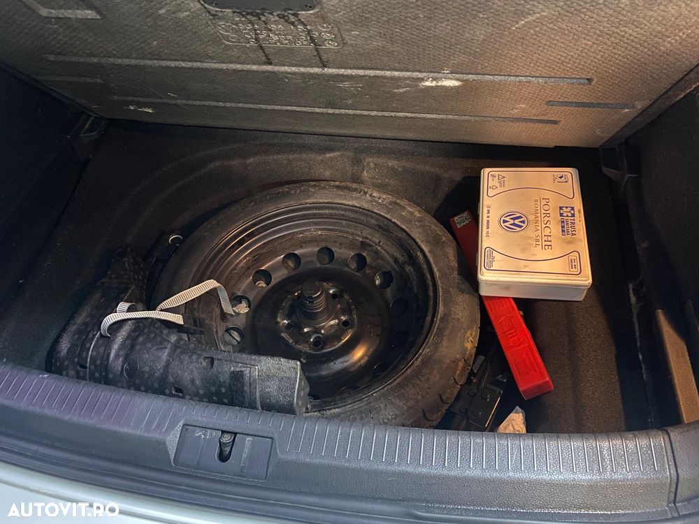 Volkswagen Golf 1.6 TDI BMT Comfortline - 8