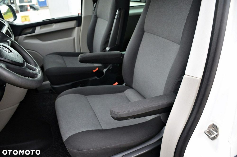 Volkswagen Transporter - 17