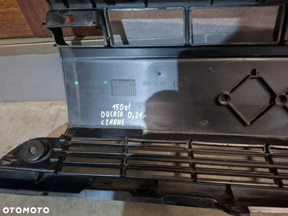 Atrapa grill wzmocnienie środkowe zderzak przód Fiat Ducato Boxer Jumper kolor czarnr rok 2021 nr 131077070 - 3