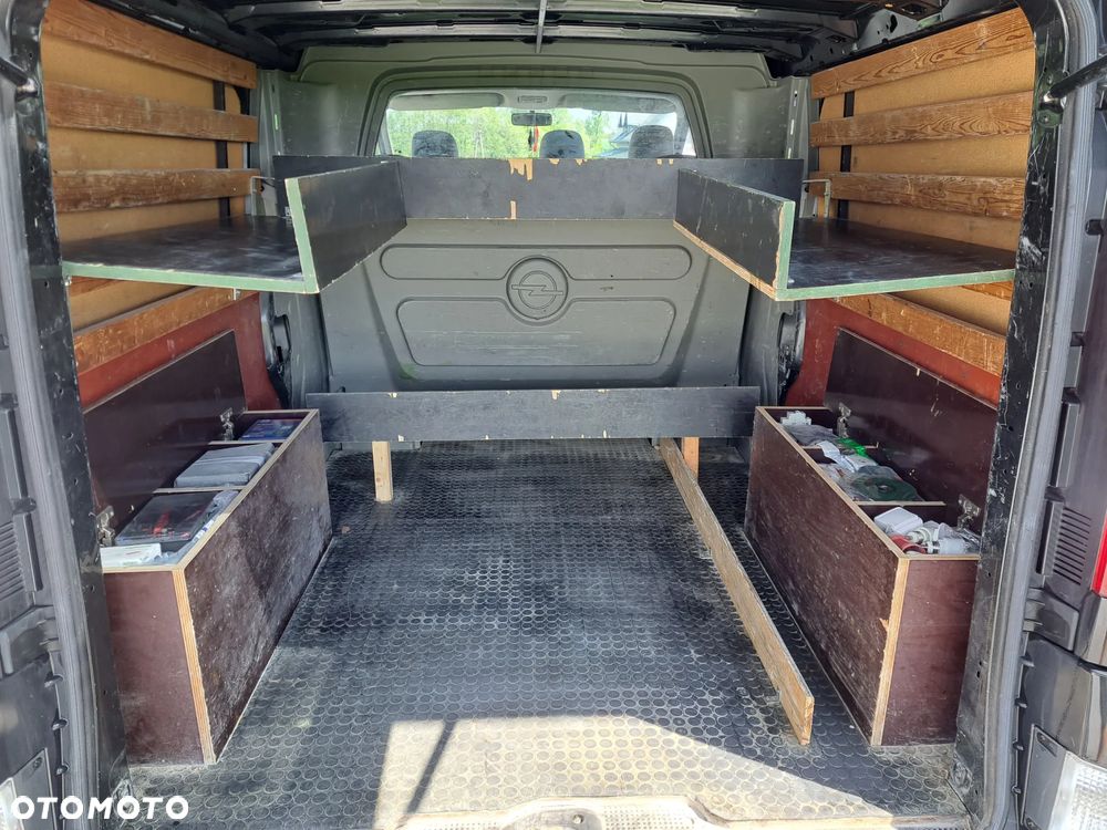 Opel Vivaro L2H1 2.9t - 6