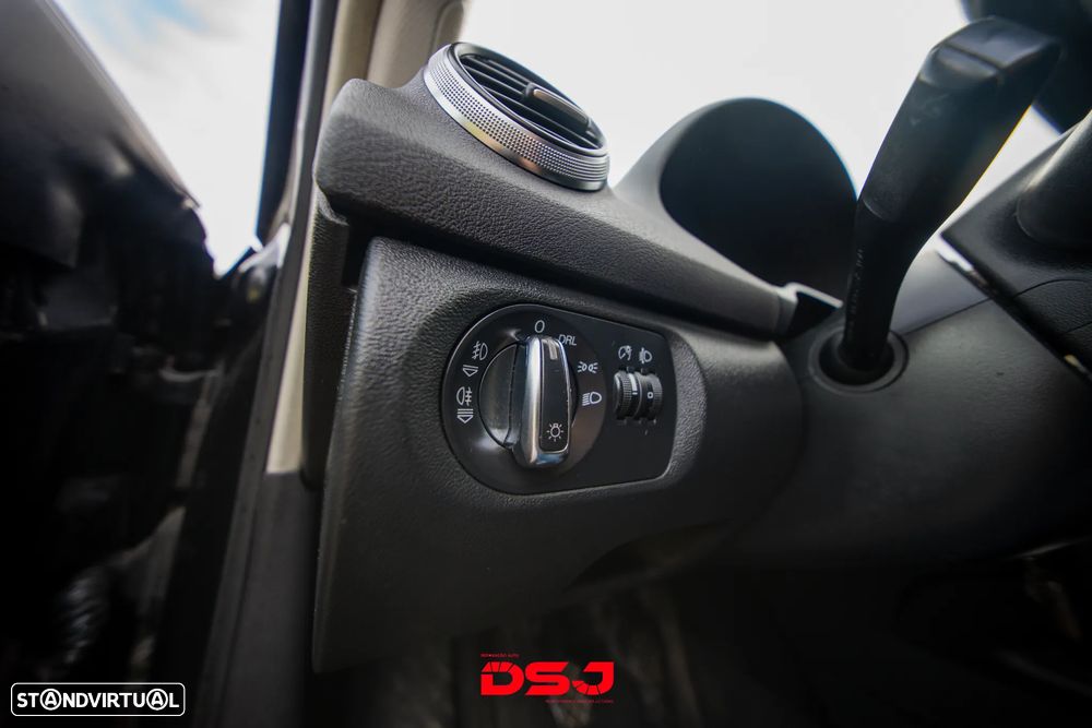 Audi A3 Sportback 1.9 TDi Attraction FPD - 8