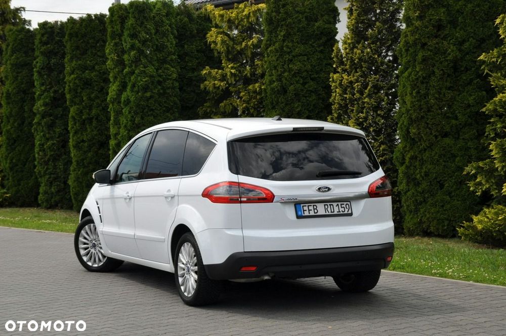Ford S-Max - 14