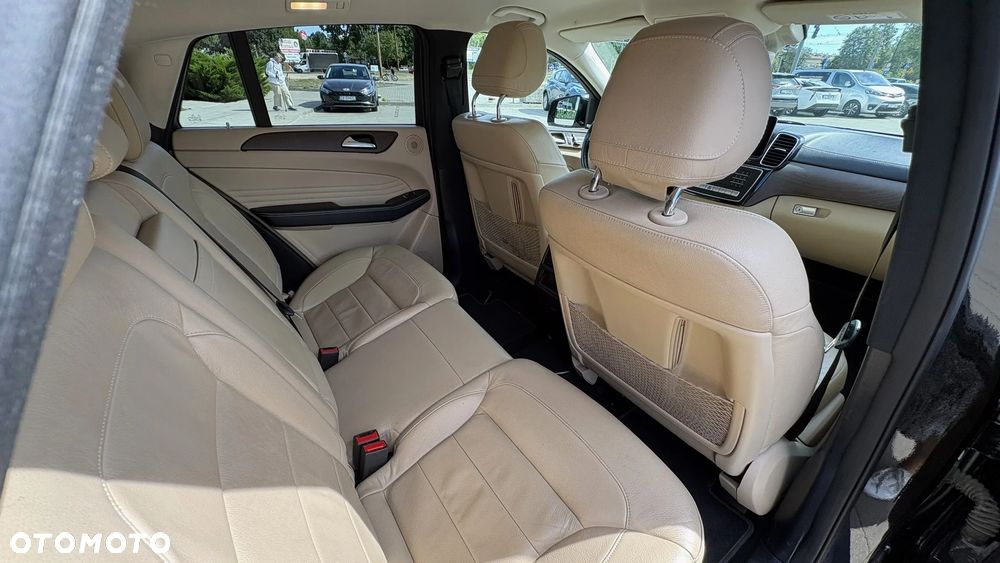 Mercedes-Benz GLE 350 d 4-Matic - 12