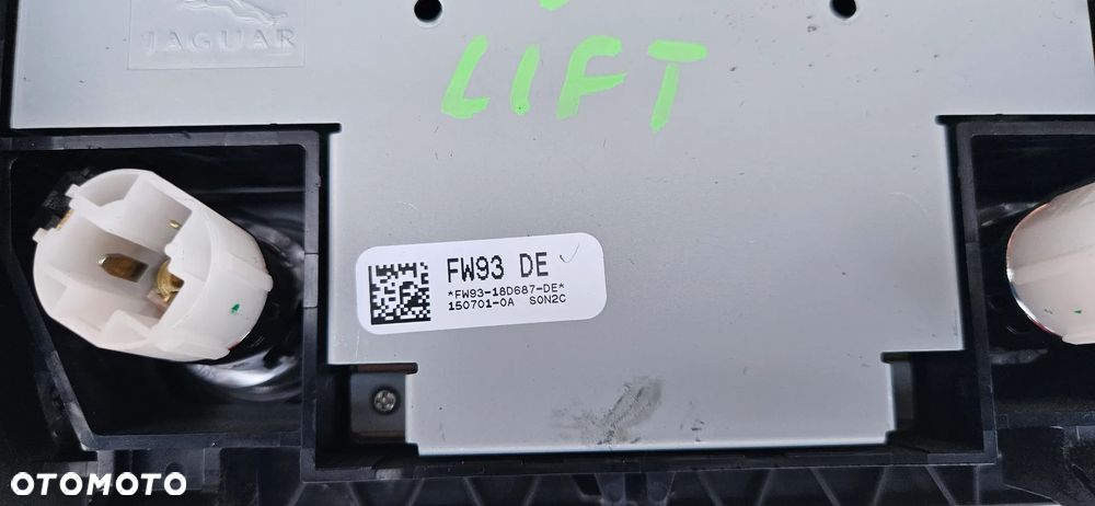 Jaguar XJ 351 LIFT 2015- Panel sterowania klimatyzacją tył Panel klimatyzacji tylny FW93-18D687-DE Kanapa grzana wentylowana - 7