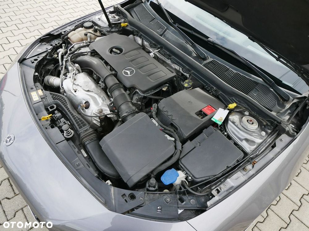 Mercedes-Benz CLA 250 4-Matic AMG Line 7G-DCT - 20