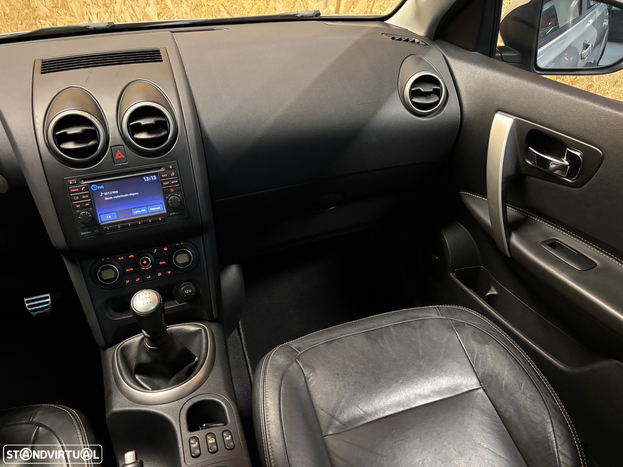 Nissan Qashqai +2 1.5 dCi Tekna Pele Preto +Navi - 17